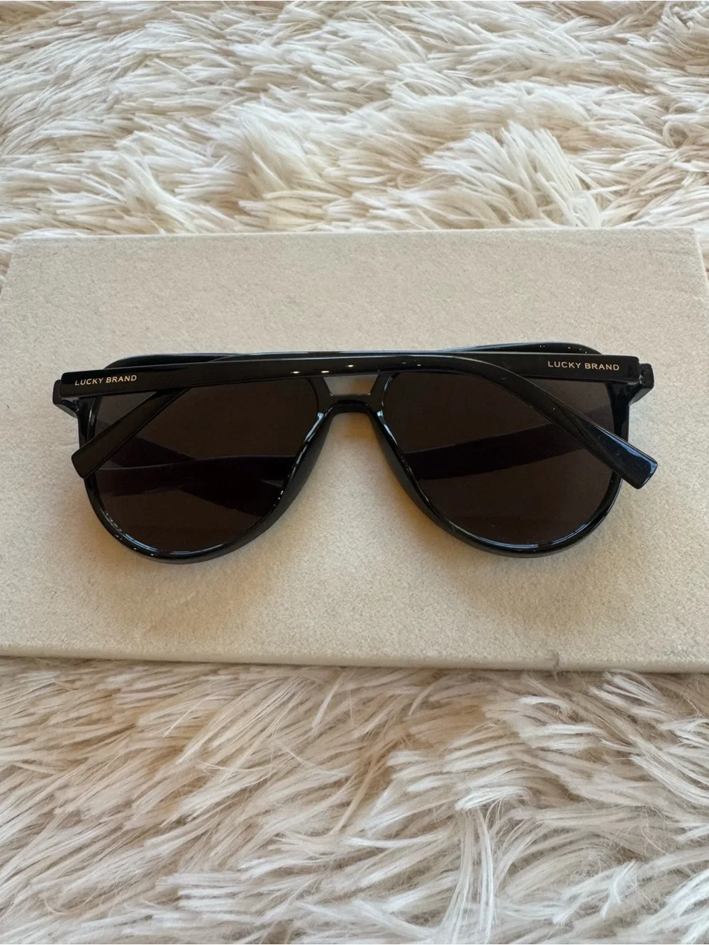 Lucky Brand classic black